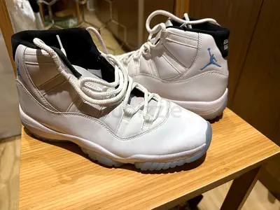 White Jordan high-top sneakers — good condition