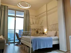 Best Studio for Investors-Vacant-Steps from Metro