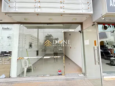 LUXURY SHOP VERY PRIME LOCATION BUSINESS CENTER READY TO MOVE