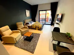 FULLY FURNISHED | COMMUNITY VIEW | SPACIOUS UNIT
