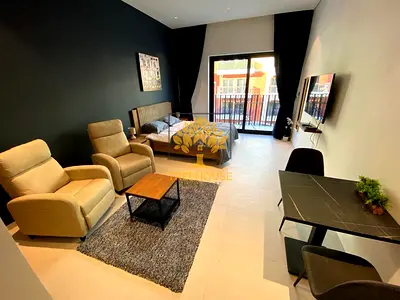 FULLY FURNISHED | COMMUNITY VIEW | SPACIOUS UNIT