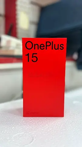OnePlus 15 (boxed)