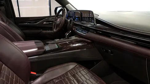 صورة 14 لـ 2021 Cadillac ESCALADE