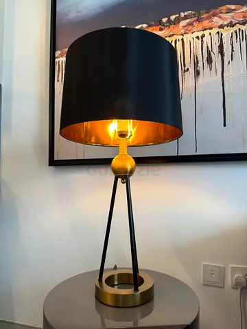Brandnew | Stylish Modern Table Lamp