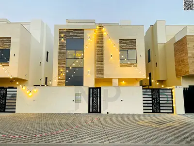A magnificent villa, including registration fees, water and electricity, consisting of 7 master bedrooms with built-in wardrobes and a deck, is now fo