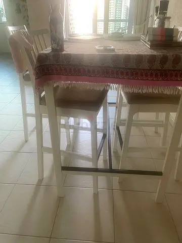 Dining Table 4 seater