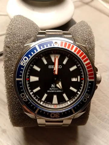 Seiko Prospex Automatic Divers Watch (Pepsi Bezel)