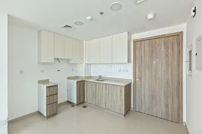 UNIT VACANT | HIGH FLOOR | AMENITIES VIEW