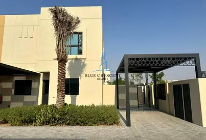 Eco-Luxe Family Haven | A Harmonious Blend of Nature and Design | Resale