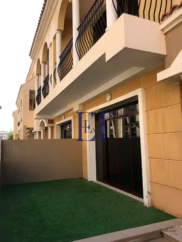 4 Beds+Master Maid room + Storage | 3 Parking & Garden View | 1 Min to Circle Mall
