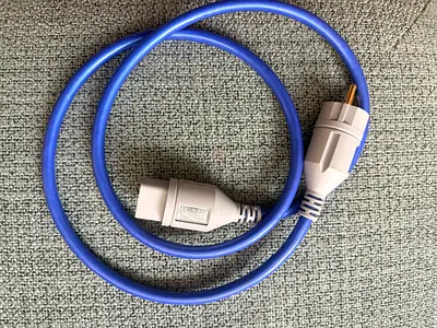 IsoTek EVO3 Premier Power Cable C19 – Schuko to IEC C19 – Excellent Condition. 1.5 meters