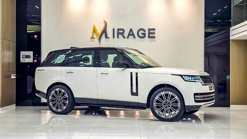 RANGE ROVER - VOGUE - HSE - V8 P530 - GCC SPECS - UNDER WARRANTY - 2024 MODEL - WHITE / RED COLOR