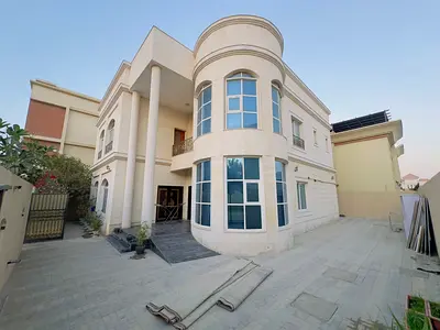 عرض فاخر فيلا 5 غرف ماستر في الروضة 1 ارتداد كبير وتصميم راقي مفروشة بسعر مميز احجز الآن