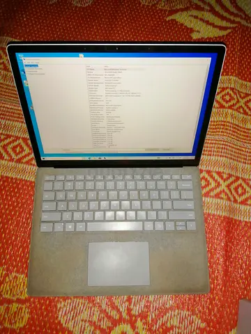 Microsoft sarface laptop