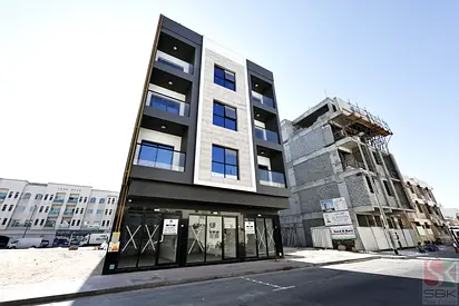 One Month Rent Free-Studio Flat Available