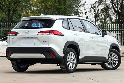 2026 Toyota COROLLA CROSS 照片 14