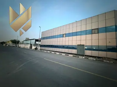 مجمع صناعي وتجاري متكامل في الصناعية 6 بشبرة 27,000 قدم وكهرباء حتى 500 كيلوواط ومبنى جاهز بالكامل