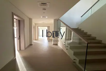 Ready to Move in | Maid Room | Community View