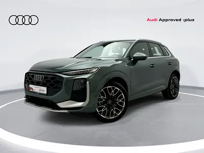Q3 SUV TFSI quattro 204hp Premium Edition (Ref# 26686)