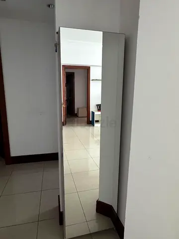 Shoes rack Full-length Slim Wall mounted with Mirror - Good Condition