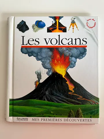 Les volcans — Childrens educational picture book (French)