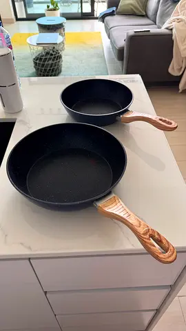 Great quality Cooking ware set pots and pans, set of 4