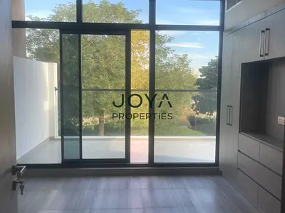 Spacious Layout - Vacant - Park View