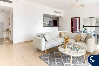 Spacious 1 Bedroom | Furnished | Vacant