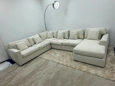 Brand New condition cratebarrel Ushape sofa