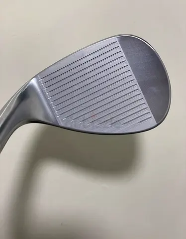 VOKEY SM9 60  04 L grind