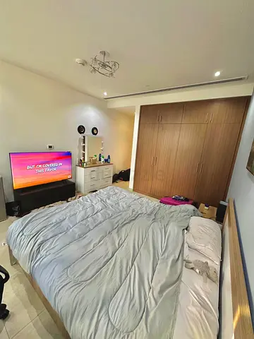 Master Room next to jbr 2 Tram