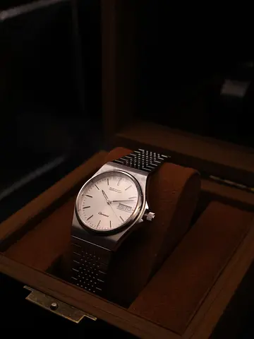 Chronos 5H23-7D20 – Clean Vintage Look | Everyday Quartz Watch/Original/Excellent Condition