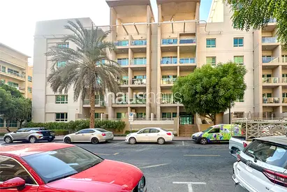 Unfurnished | Low Floor | Spacious