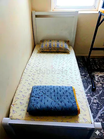 2 BEDS WITH MATRESS
