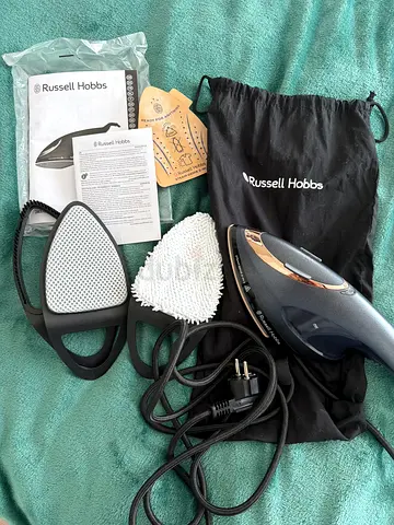Russell Hobbs Steam Genie 2-in-1 Garment Steamer (1700W) – Excellent Condition