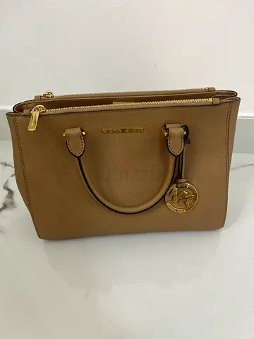 Michael Kors classic bag