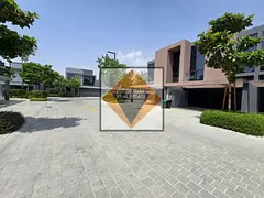 Luxury Living: Huge 2BR Townhouse with Private Garden &amp; 2 Balconies