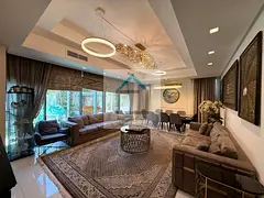Well-Maintained 4BR+M Single Row Townhouse