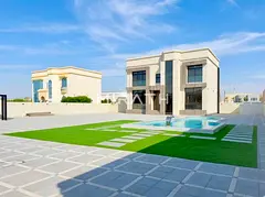 Fully Upgraded Cozy Villa with Spacious Front Yard