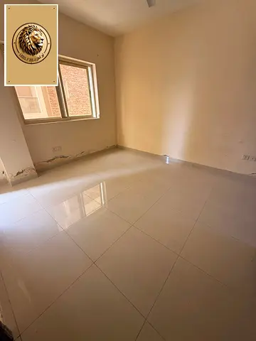 فرصة رائعة للسكن المريح أو الاستثمار في استديو واسع بمنطقة المويهات 2، يتميز بتصميم عملي ومساحة مريحة تناسب الأفراد أو الأزواج.