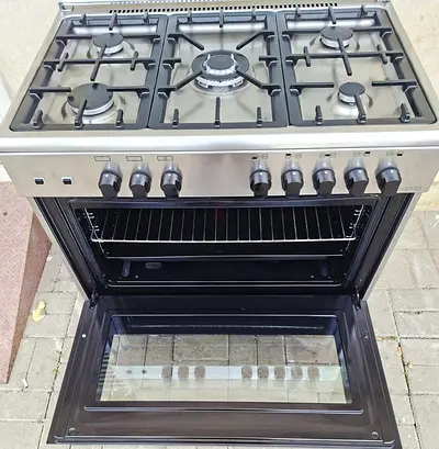 Siemens 5burner gas cooker for sale 60×90 size