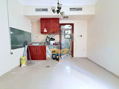 VERY SPACIOUS STODIO READY TO MOVE APARTMENT GOOD MANTINACE GOOD LOCATION MUWAILAH SHARJAH