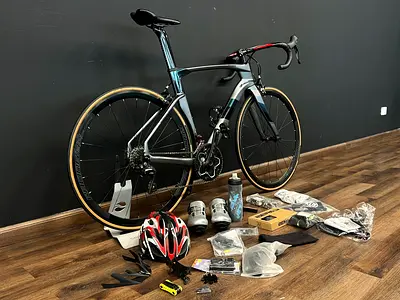 Shimano 105 | 11 Speed | Full Group Set Road Bike | FULL Carbon Frame