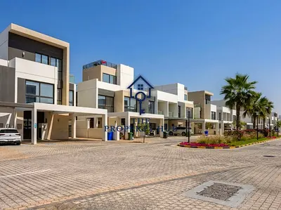 Elegant 3BR Duplex | Next to Amenities |Single Ro