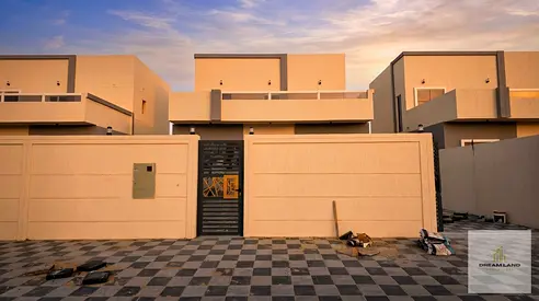 Luxury 3 bedroom villa with roof - Al Zahya