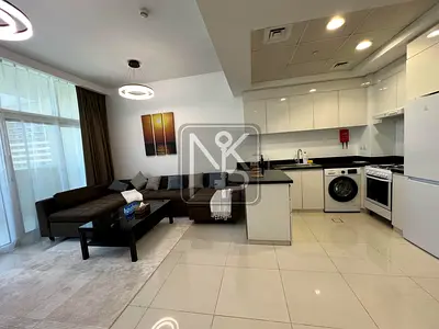 مفروشة بغرفتي نوم | برج 108 JVC | شرفة وإطلالات على المدينة