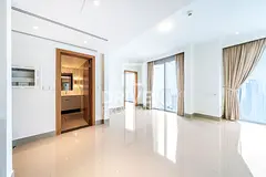 Vacant | Sky Collection | Stunning Downtown View