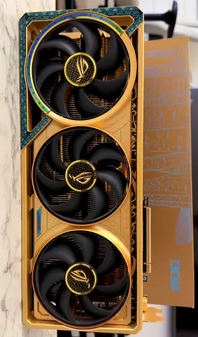 ASUS ROG Strix 5090 dahab