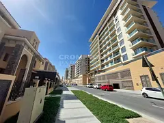 Extraordinary | Prime Location | Vacant Now