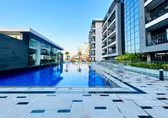 Investor Deal - Pool View - Vacant Apartment